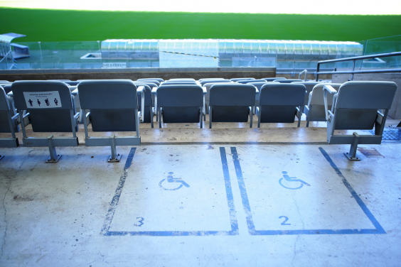 José Soares pede assentos preferenciais em ginásios e estádios